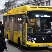 Проблему с экранами и объявлением остановок в &laquo;Яавтобусах&raquo; решить не удалось
