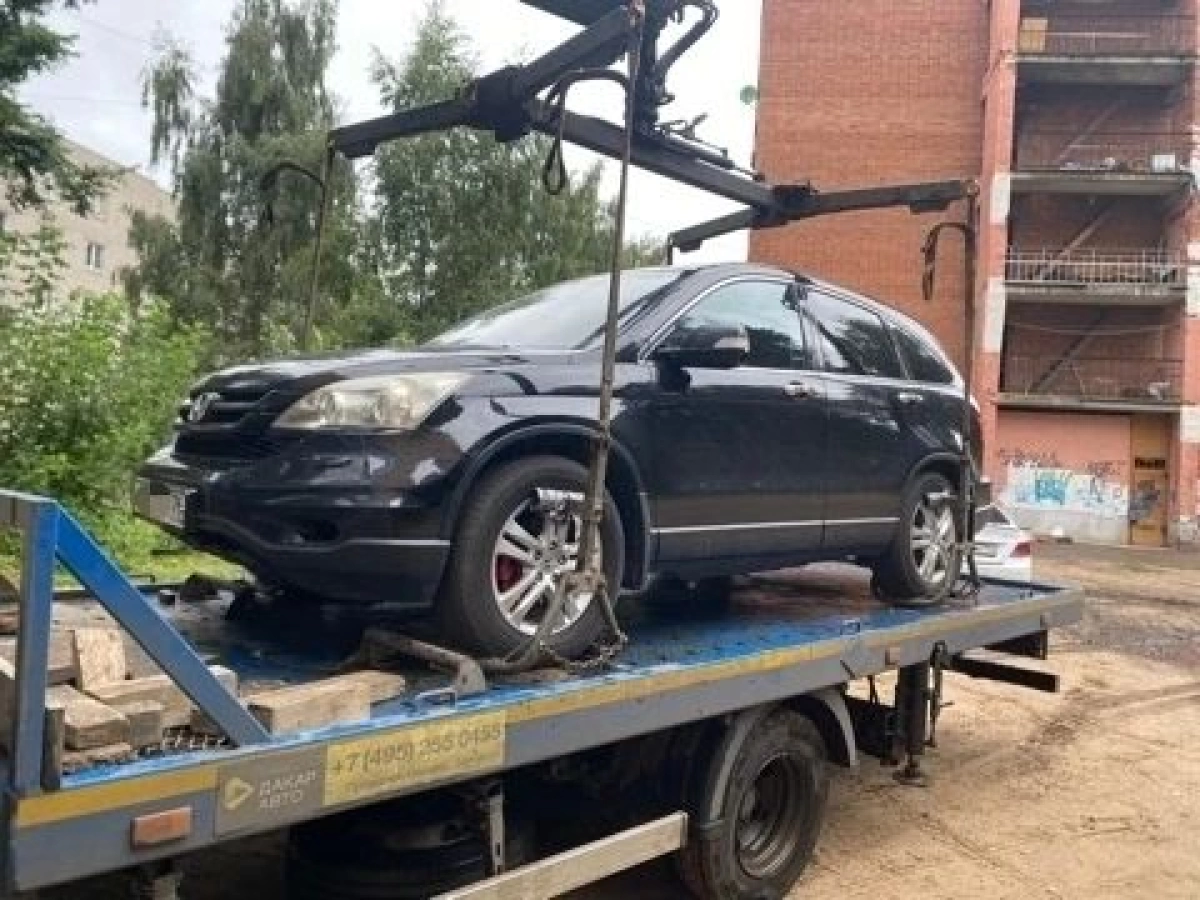 Ярославна из-за долгов лишилась своего кроссовера HONDA CR-V&nbsp;  &nbsp;