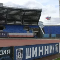 Михаил Евраев и Петр Фрадков посетили ярославский стадион &laquo;Шинник&raquo; и обсудили его обновление