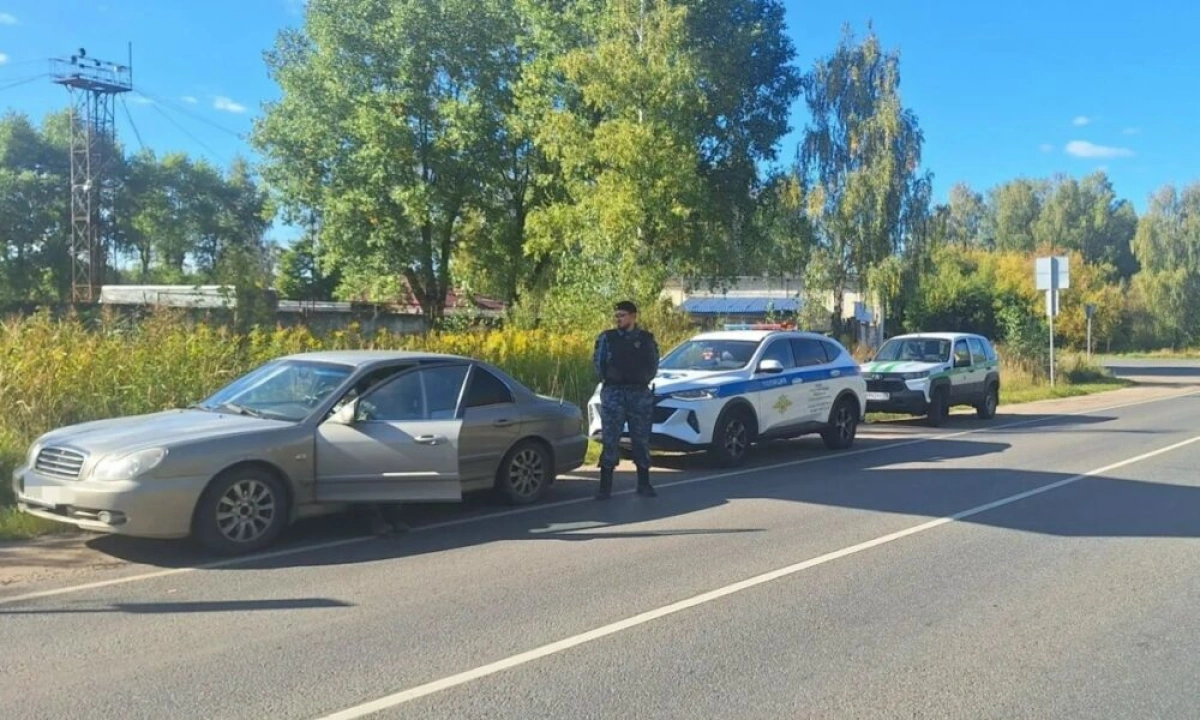 В Ярославской области трое водителей прямо на дороге лишились автомобилей В Ярославской области трое водителей прямо на дороге лишились автомобилей