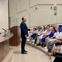 Врачи ярославской больницы попросили у мэра прямой автобусный маршрут