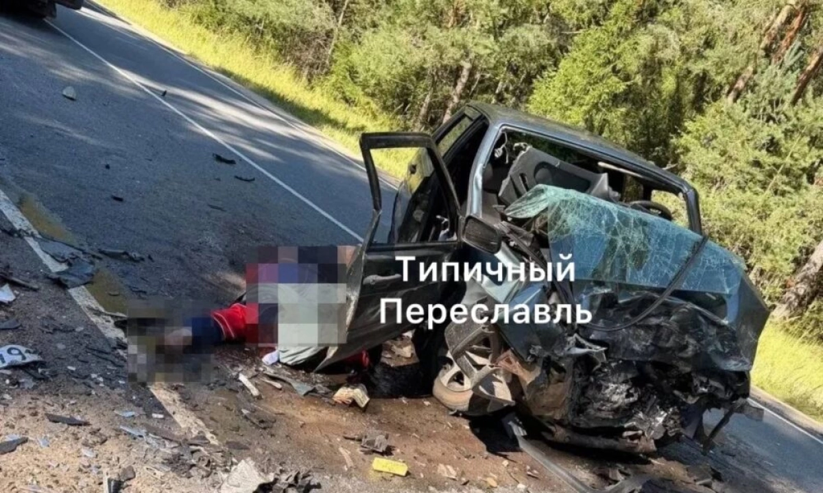 Мужчина погиб после столкновения трех машин под Переславлем