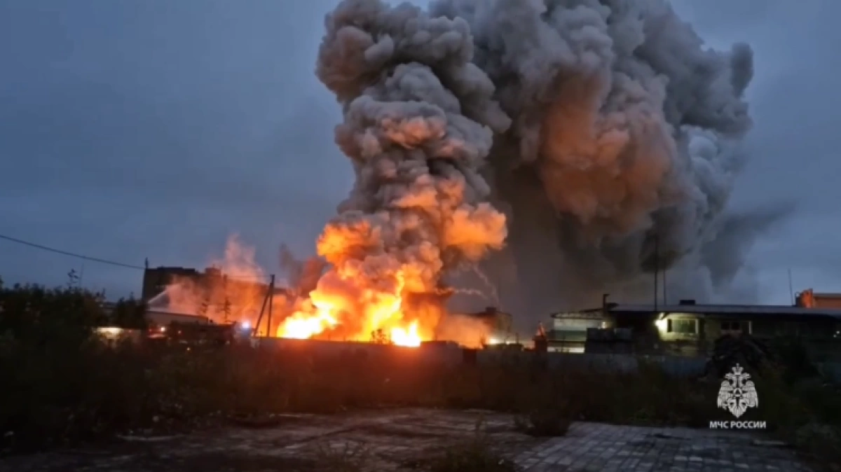 В Ярославле организацию оштрафовали за пожар на складе батареек и аккумуляторов В Ярославле организацию оштрафовали за пожар на складе батареек и аккумуляторов