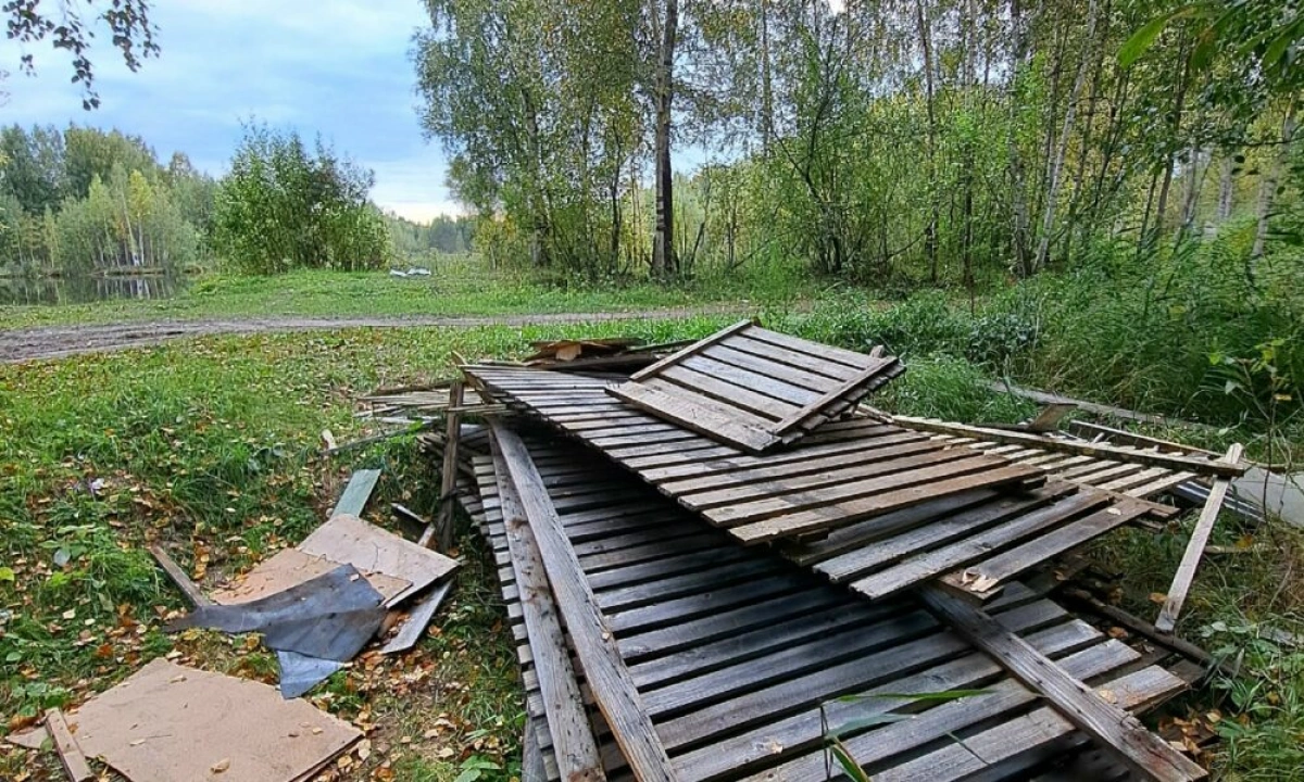 В Ярославле жители просят закрыть въезд транспорта на Ляпинские карьеры В Ярославле жители просят закрыть въезд транспорта на Ляпинские карьеры