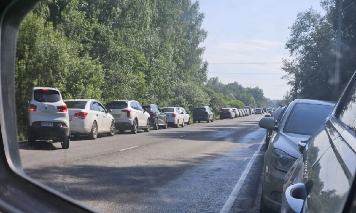 Ярославцы предлагают ввести бензиновый билет для автовладельцев