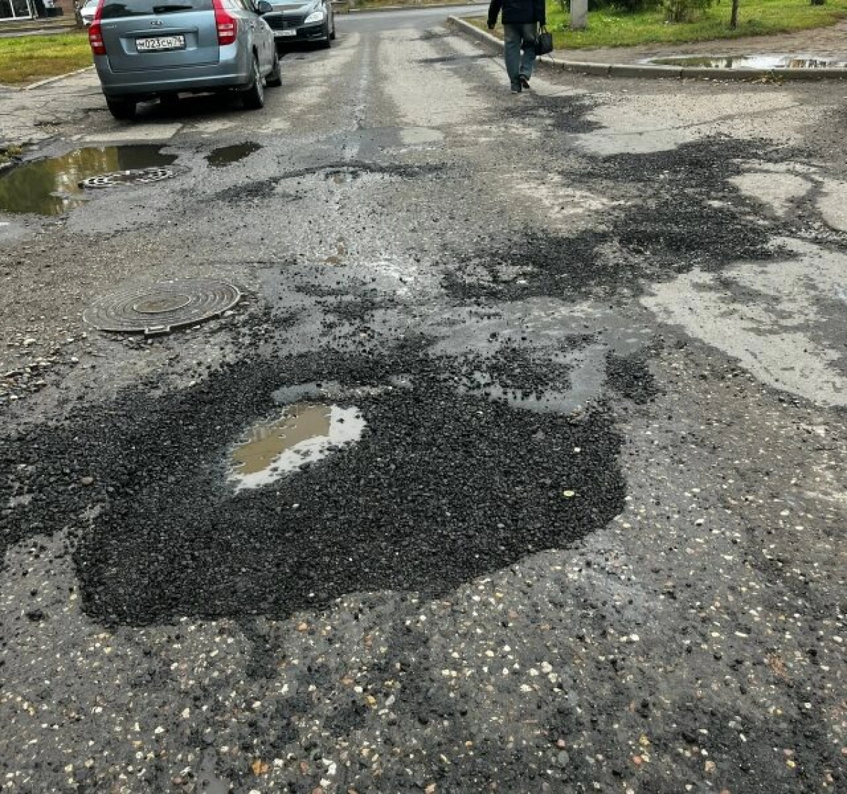 Ярославцы требуют прекратить «имитацию ремонта дорог» асфальтовой крошкой