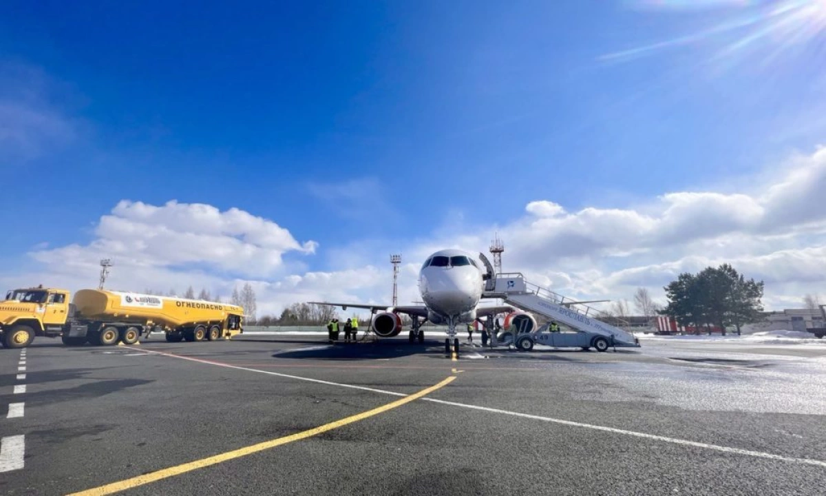 Из Ярославля могут открыть авиаперелеты в Екатеринбург и Краснодар Из Ярославля могут открыть авиаперелеты в Екатеринбург и Краснодар