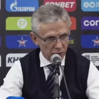 Ларионов проиграл десятый матч подряд в Кубке Гагарина