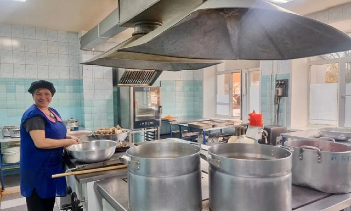 Пациенты Ярославской областной больницы поблагодарили службу питания Пациенты Ярославской областной больницы поблагодарили службу питания