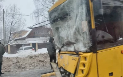 Александр Бастрыкин поручил возбудить уголовное дело о ДТП с &laquo;Яавтобусами&raquo;