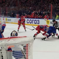 «Локомотив» дома проиграл СКА в овертайме