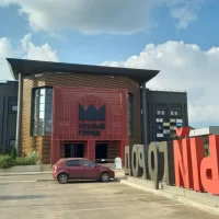 В Ярославле ТЦ &laquo;Старый город&raquo; хотят превратить в ледовый комплекс