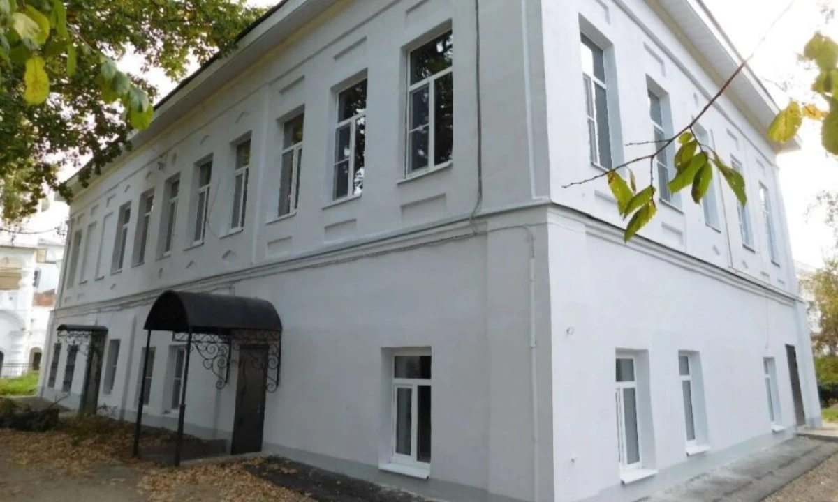 В Ярославской области выдали сотни разрешений на реставрацию исторических зданий В Ярославской области выдали сотни разрешений на реставрацию исторических зданий