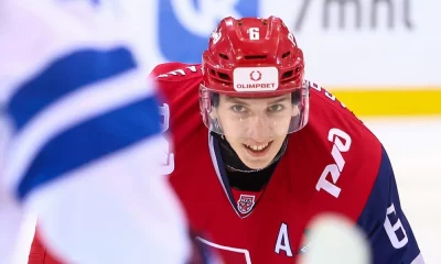 Один из лучших молодых защитников системы &laquo;Локомотива&raquo; дебютировал в КХЛ