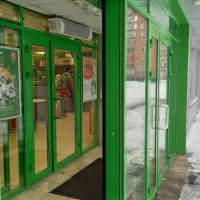 В Ярославле судили магазинного вора, прокатившего на капоте охранника &laquo;Пятерочки&raquo;