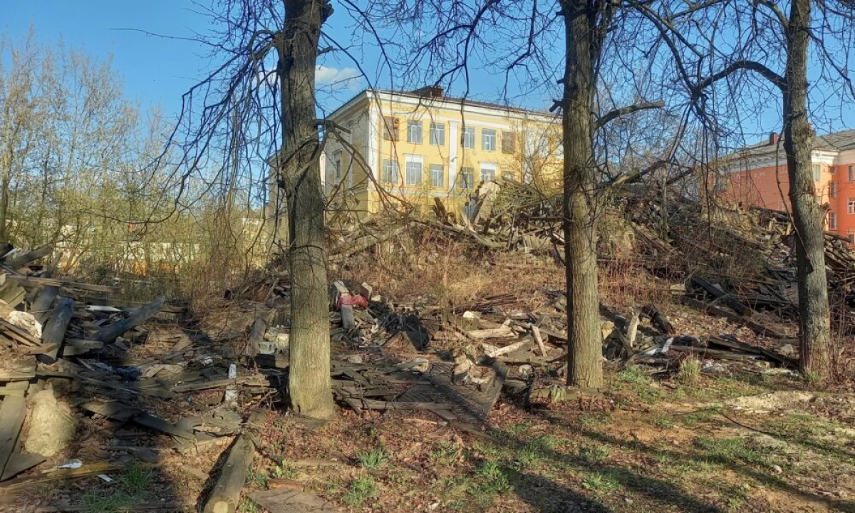В мэрии Ярославля рассказали, что построят на месте снесенного дома на Пятерке В мэрии Ярославля рассказали, что построят на месте снесенного дома на Пятерке