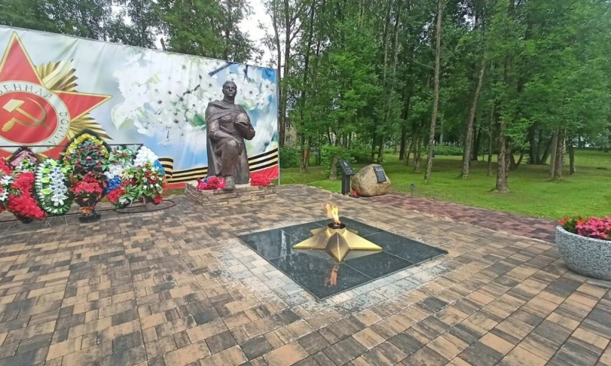 В Ярославской области продолжается восстановление воинских захоронений и мемориалов В Ярославской области продолжается восстановление воинских захоронений и мемориалов
