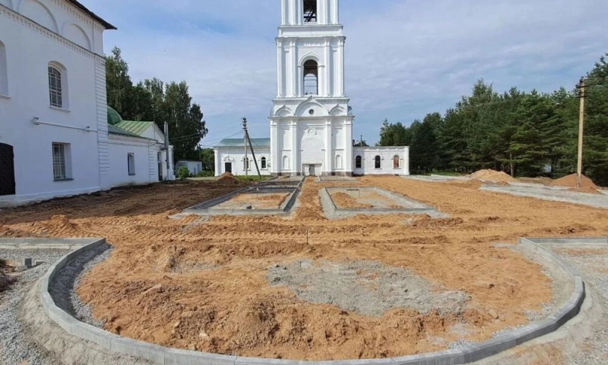В историческом центре Пошехонья реализуют проект «Со своей колокольни» В историческом центре Пошехонья реализуют проект «Со своей колокольни»