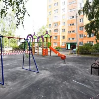 В Ярославле &laquo;зависли&raquo; три десятка установленных детских игровых городков