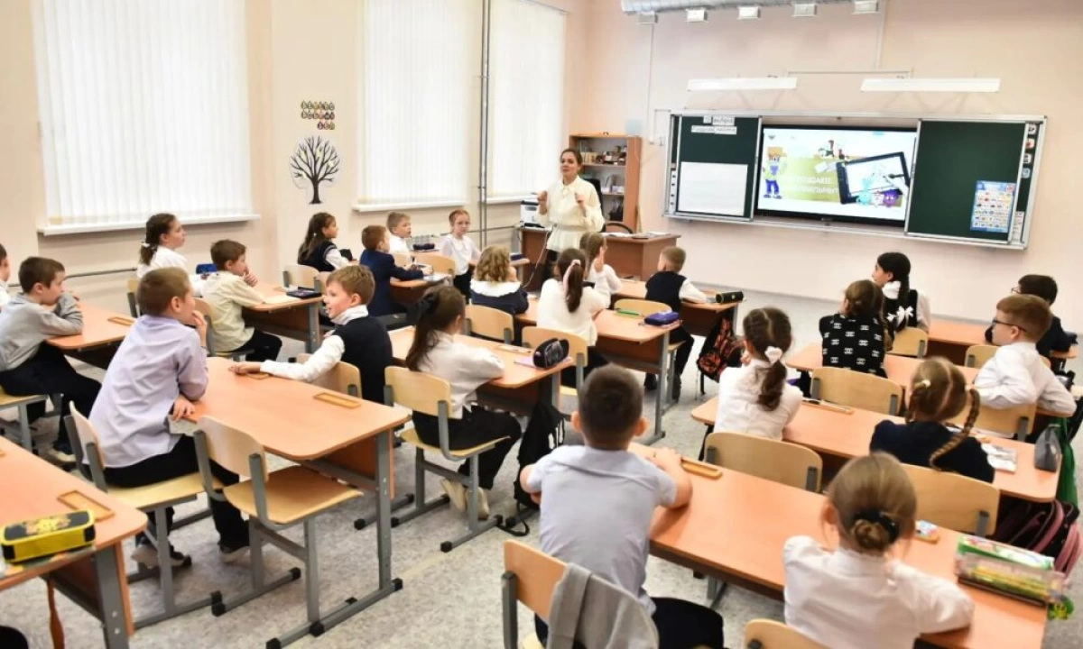 Ярославский губернатор подвел первые итоги в сфере образования Ярославский губернатор подвел первые итоги в сфере образования