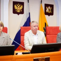 Депутаты Ярославской облдумы одобрили новые меры поддержки учителей