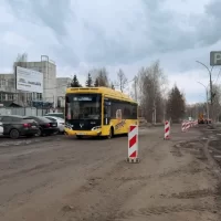 В Ярославле стартовал ремонт улицы-убийцы автобусов