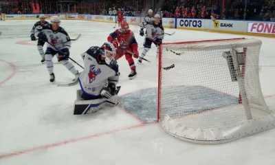 &laquo;Локомотив&raquo; в третий раз в сезоне проиграл нижегородскому &laquo;Торпедо&raquo;