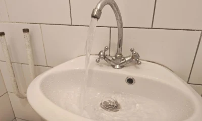 В Любиме создана комиссия после жалоб жителей на запах навоза от воды