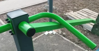 В Ярославской области школьник сломал палец на тренажере