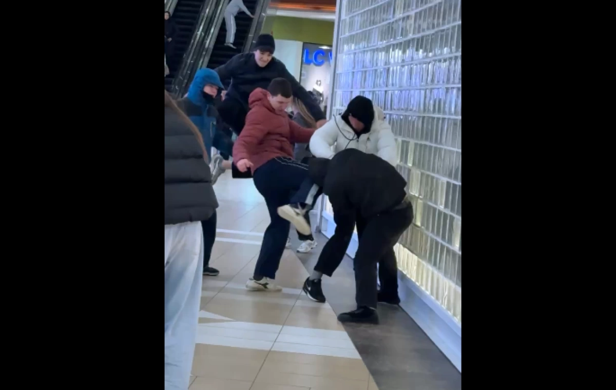 В Ярославле задержаны еще трое участников драки в &laquo;Ауре&raquo;