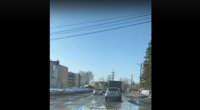 В Ярославле обещают очередное латание ям на дороге к областной больнице