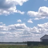 Суд отменил компенсацию ярославцу, снесшему свой дом на берегу озера