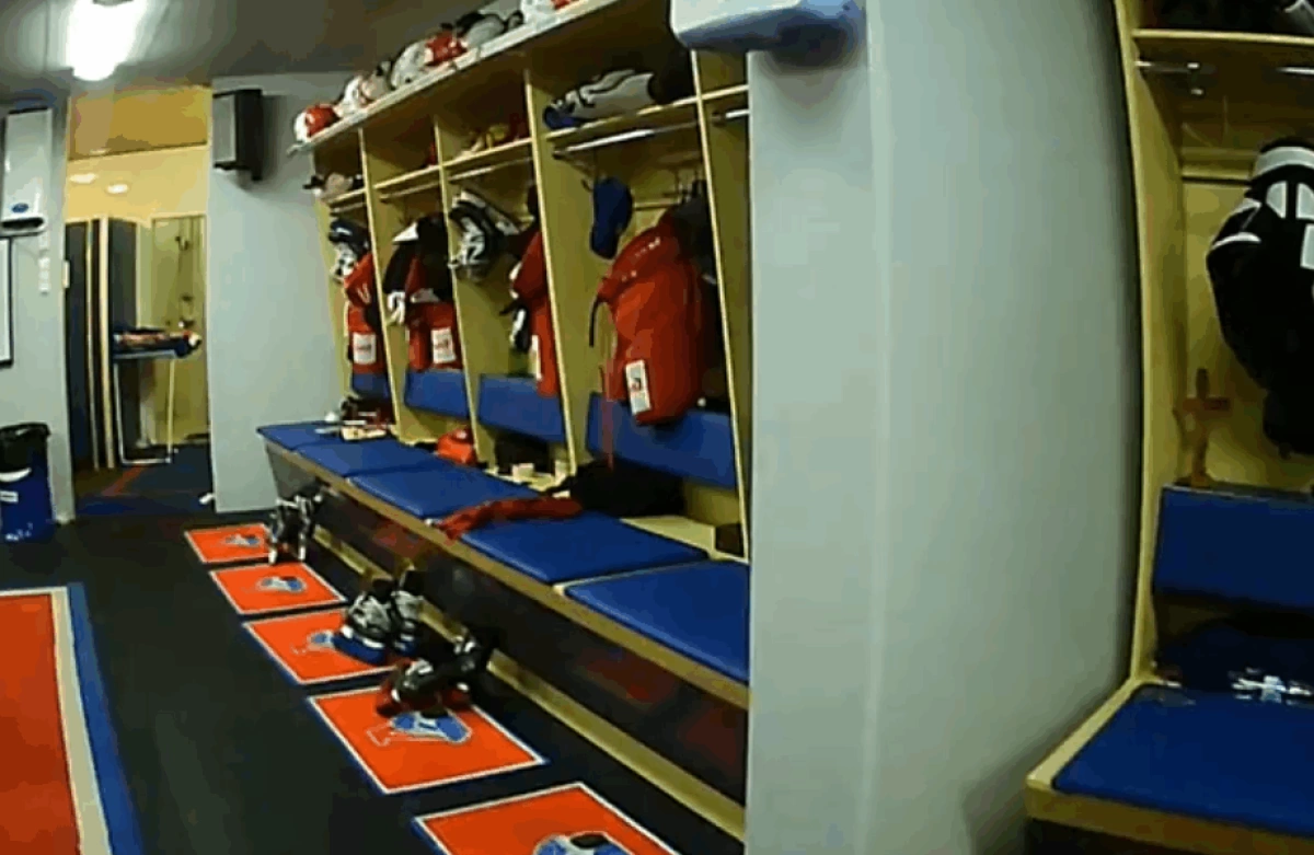 «Локомотив» открыл победную раздевалку «Локомотив» открыл победную раздевалку