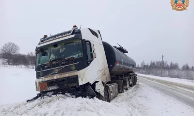 Под Переславлем тягач раздавил легковушку, погибла женщина&ndash;водитель