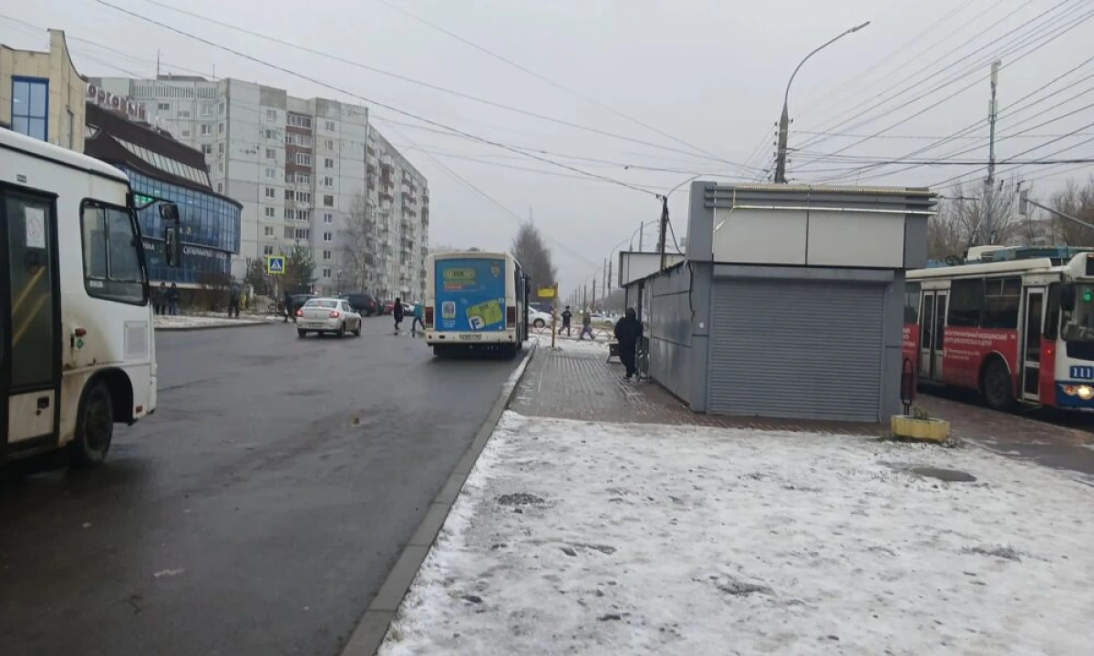 Суд встал на сторону ярославца, сломавшего ногу на остановке