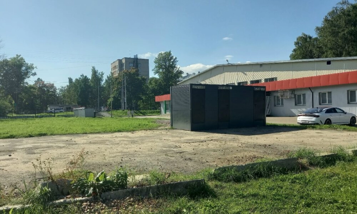 Власти Ярославля рассказали, когда заработает установленный в Павловской роще туалет Власти Ярославля рассказали, когда заработает установленный в Павловской роще туалет