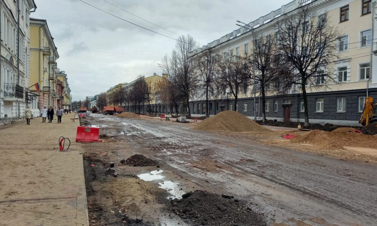 В Ярославле ремонт Советской улицы продлят из-за брусчатки В Ярославле ремонт Советской улицы продлят из-за брусчатки