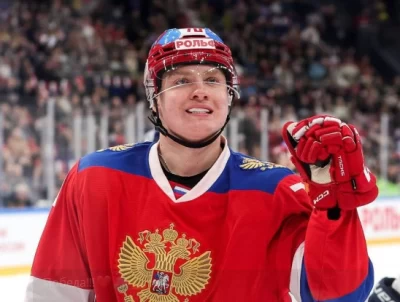 Хартли рассказал, что возвращение Сурина в состав будет нескорым