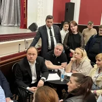 Мэр Ярославля назвал &laquo;небыстрым&raquo; вопрос с новым жильем для погорельцев с Перекопа