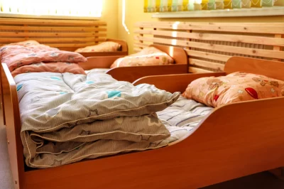 В Ярославле ребенок получил перелом позвоночника в детском саду