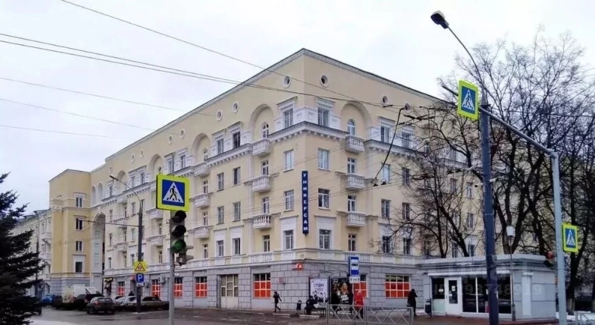 Капитальный ремонт крыши превратил в ад жизнь в ярославской сталинке