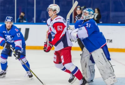 Хоккейные традиции в Тольятти: на матче «Лада» – «Локомотив» поднимут стяг местной легенды