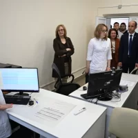 Ярославский губернатор похвалил условия в большесельской поликлинике