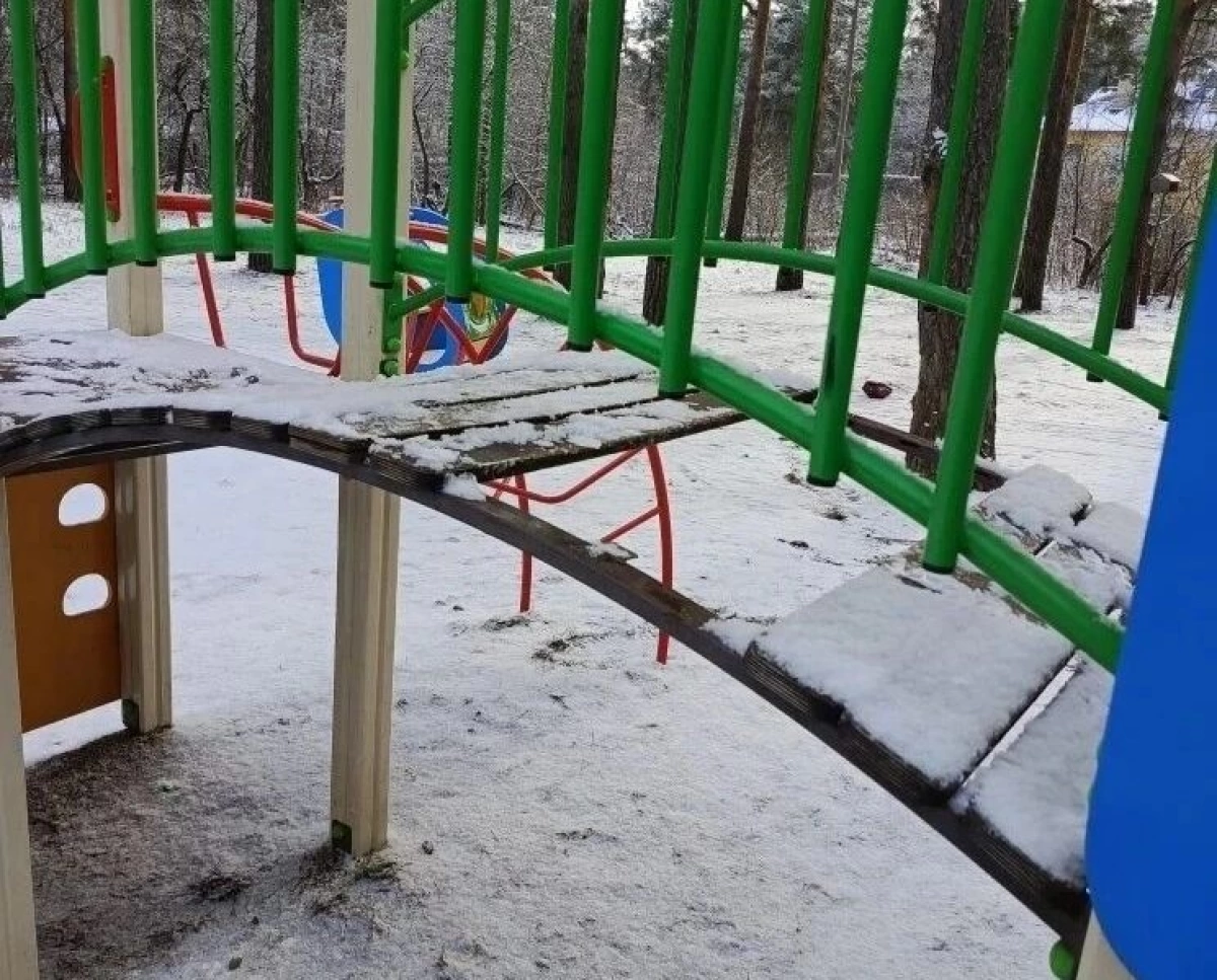 В Ярославле управдом заплатил за выбитый зуб ребенка