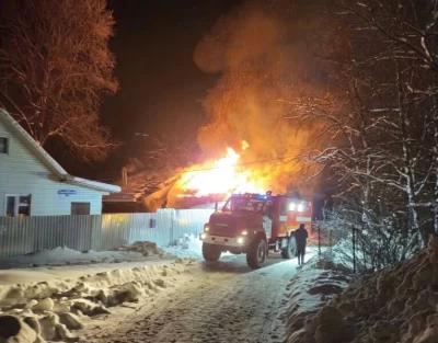 Страшный пожар в ярославском поселке оставил людей без крова