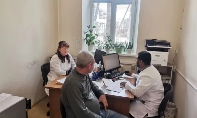 В Ярославской области в поселковую поликлинику устроился врач-терапевт из Индии