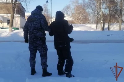 В Ярославской области росгвардейцы спасли замерзавшего мужчину