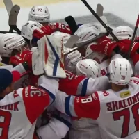 &laquo;Локомотив&raquo; в третий раз подряд встретится с омским &laquo;Авангардом&raquo; в плей-офф