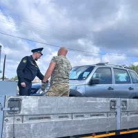 Восемь автомобилей ярославских алководителей переданы на СВО