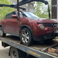Ярославна из-за долгов лишилась сразу двух своих автомобилей